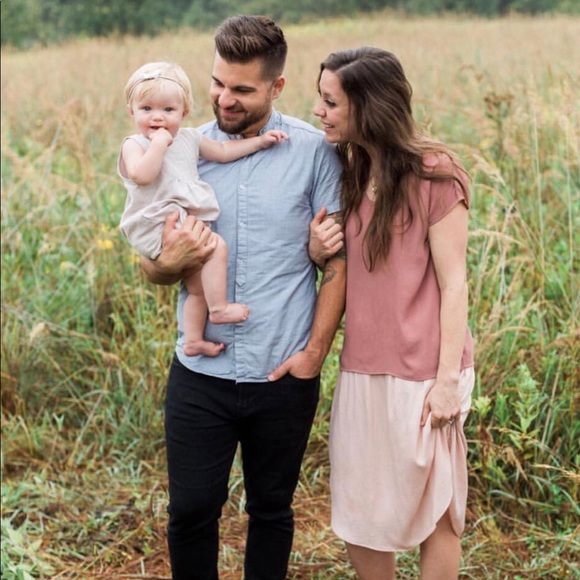 Meet your Posher, Rachel - Picture 1 of 1